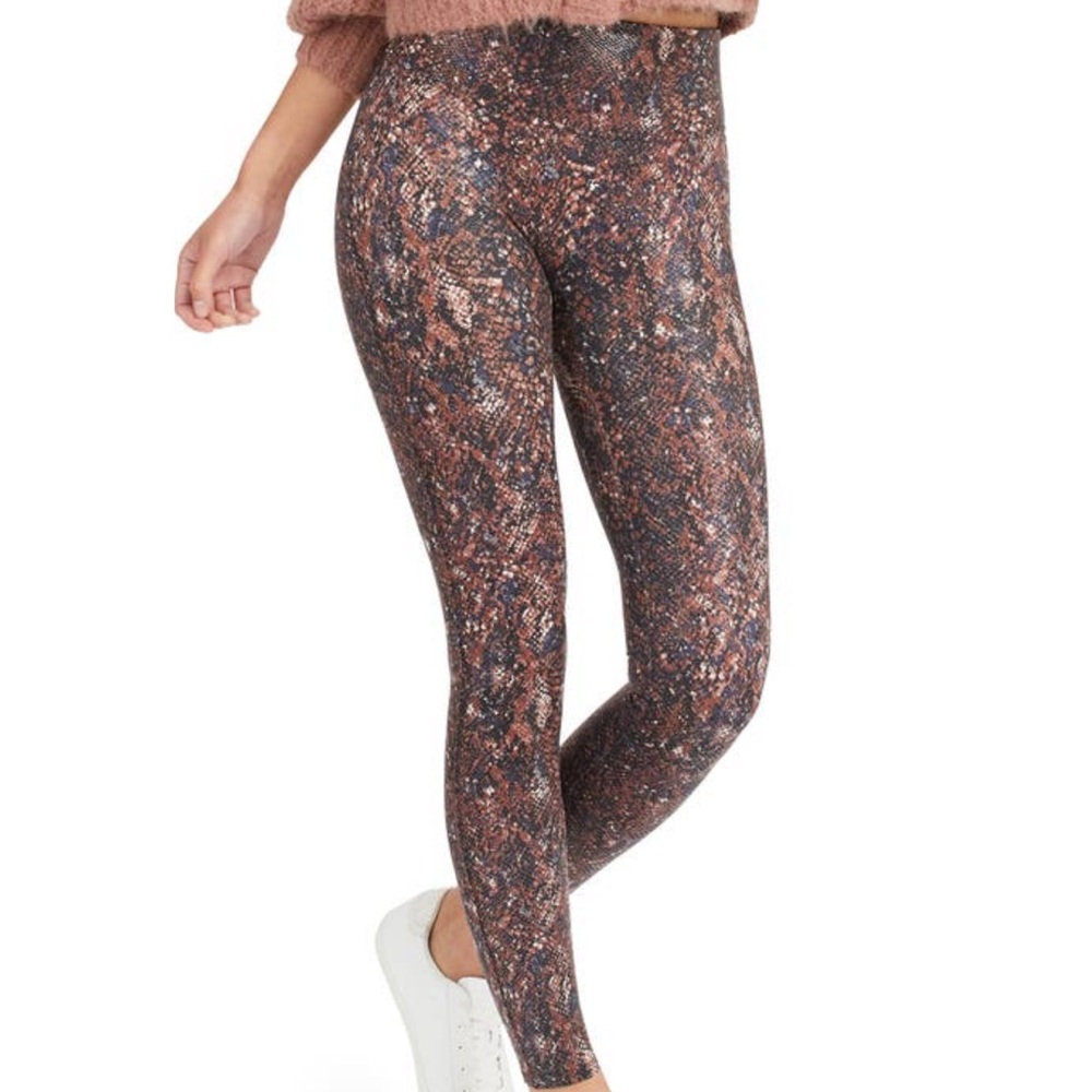 SPANX Faux Snake Print Legging
